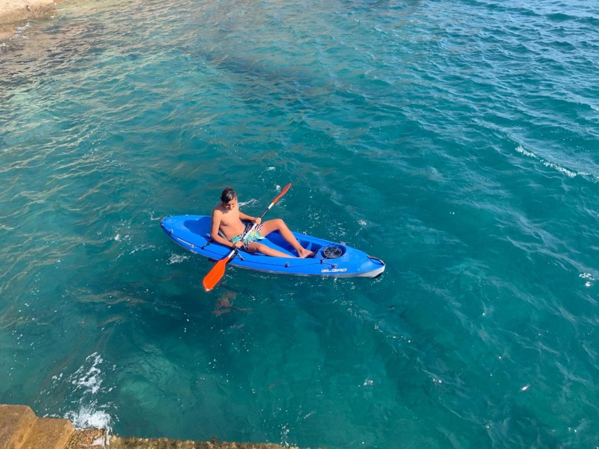 Touch The Sea Apartment Sardina ภายนอก รูปภาพ