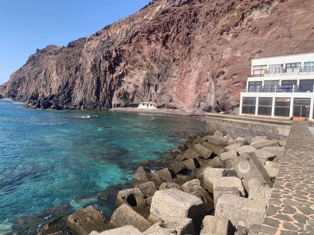 Touch The Sea Apartment Sardina ภายนอก รูปภาพ